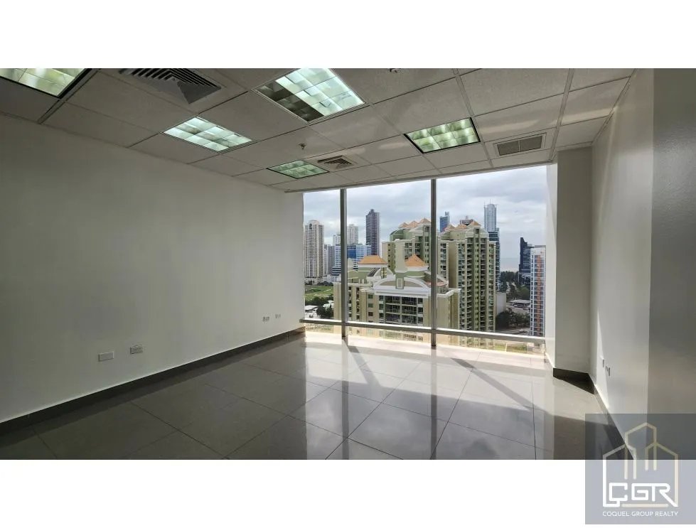 Office for rent in Costa del Este