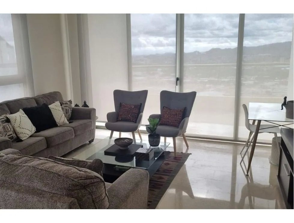 Venta de apartamento en Greenview, Santa María