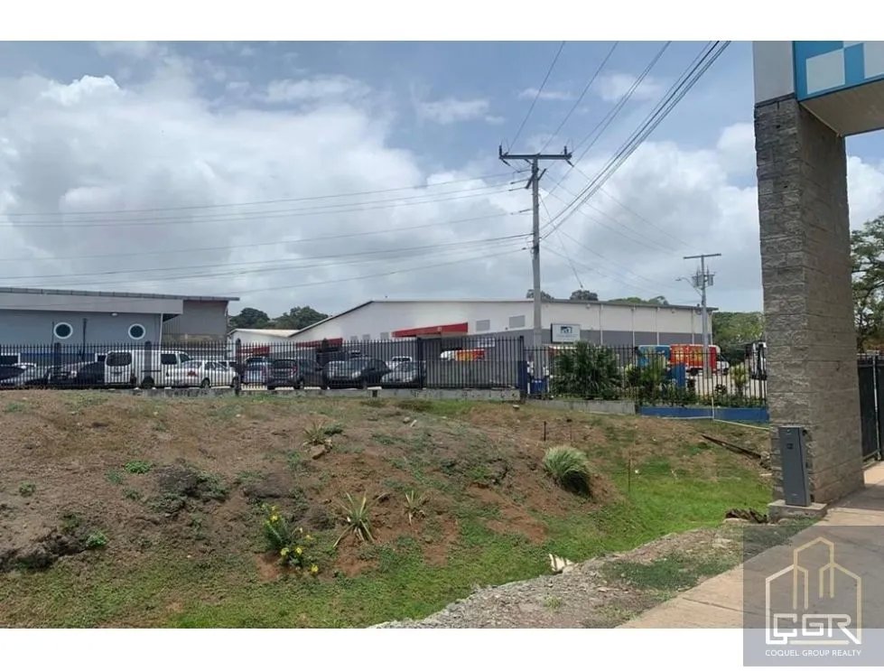Warehouse for rent in Chorrera