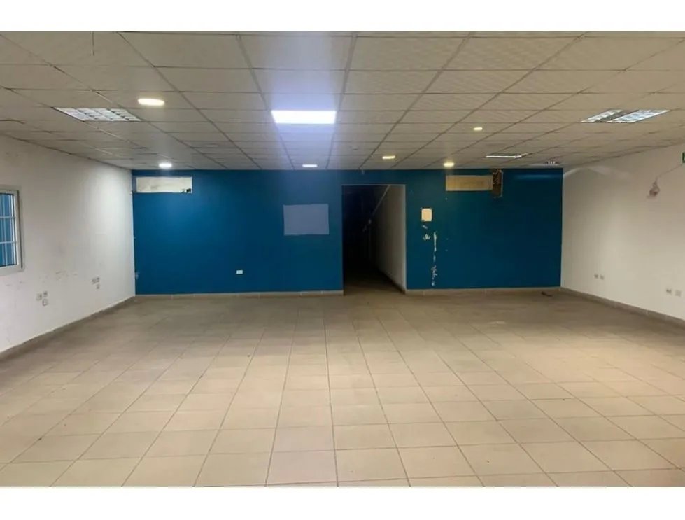 VENTA DE LOCAL COMERCIAL CON DOS GALERAS EN LA CHORRERA, PANAMÁ OESTE