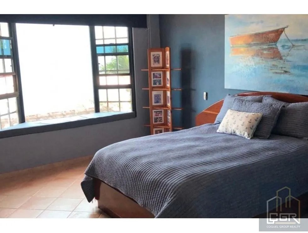 VENTA DE CASA DE PLAYA EN COSTA ESMERALDA, SAN CARLOS, PANAMÁ