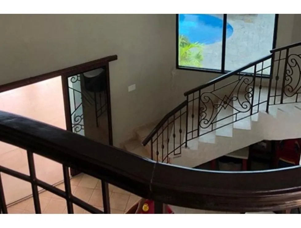 VENTA DE CASA DE PLAYA EN COSTA ESMERALDA, SAN CARLOS, PANAMÁ