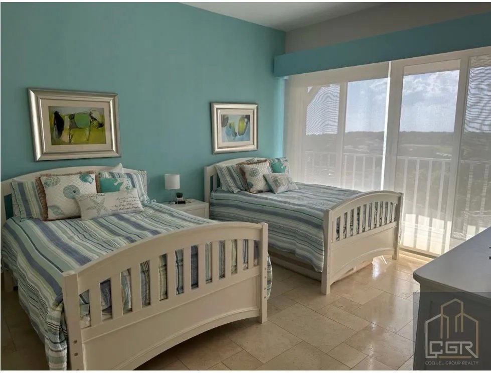 VENTA DE PENTHOUSE CON VISTA AL MAR, PH PUNTARENAS, BUENAVENTURA