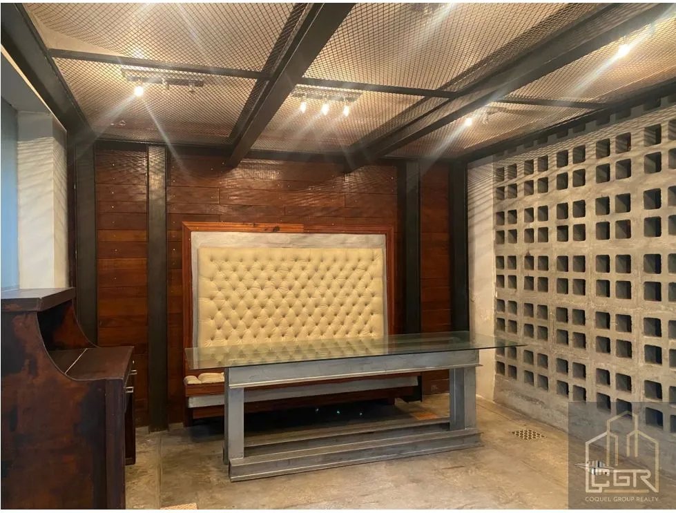 VENTA O ALQUILER DE CASA COMERCIAL 5 NIVELES, EN CASCO VIEJO, PANAMA