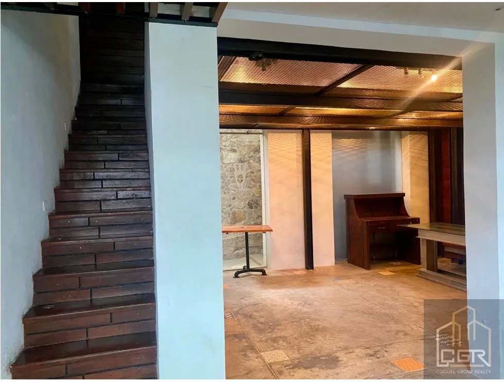 VENTA O ALQUILER DE CASA COMERCIAL 5 NIVELES, EN CASCO VIEJO, PANAMA