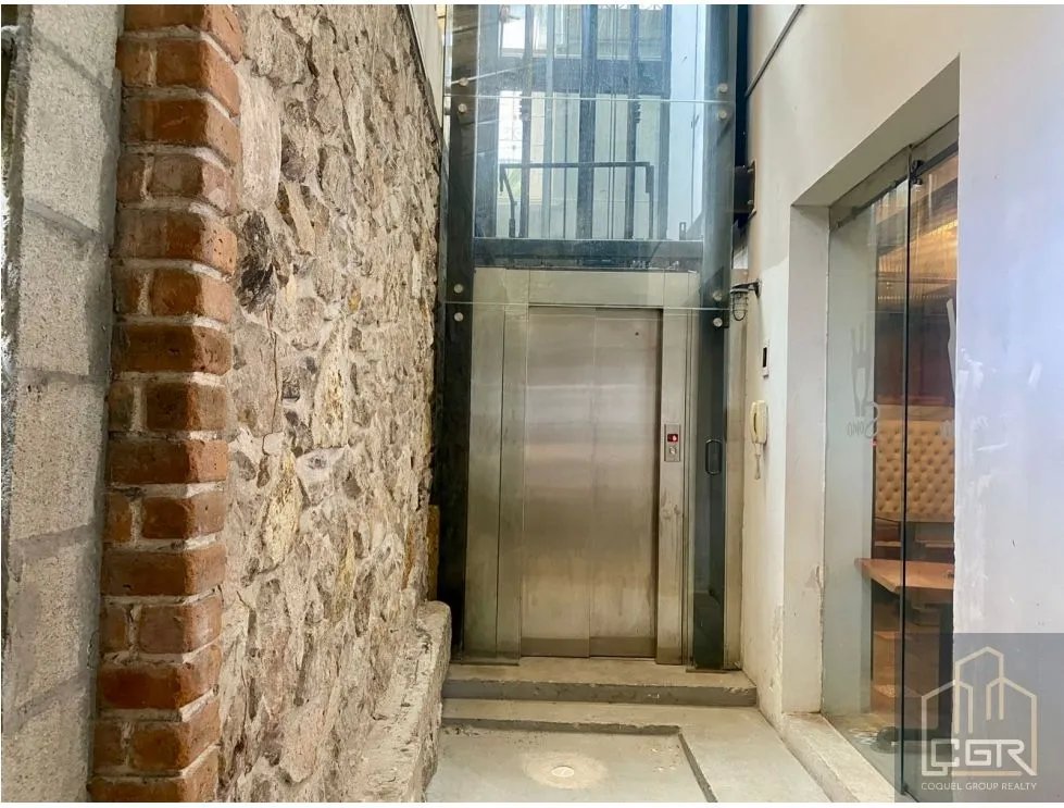 VENTA O ALQUILER DE CASA COMERCIAL 5 NIVELES, EN CASCO VIEJO, PANAMA