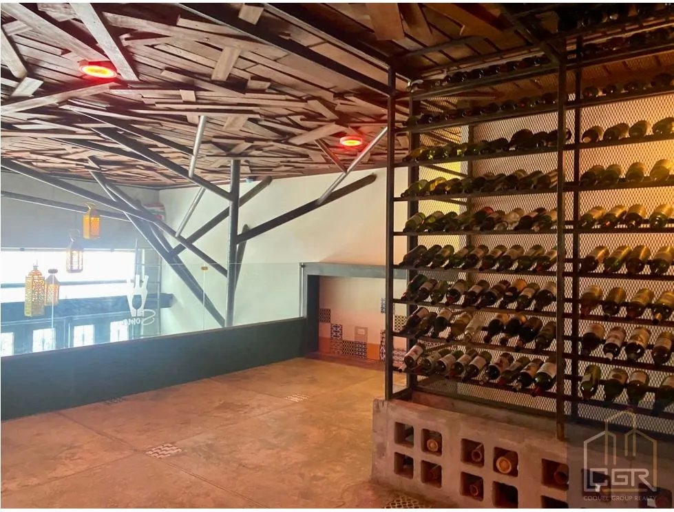 VENTA O ALQUILER DE CASA COMERCIAL 5 NIVELES, EN CASCO VIEJO, PANAMA