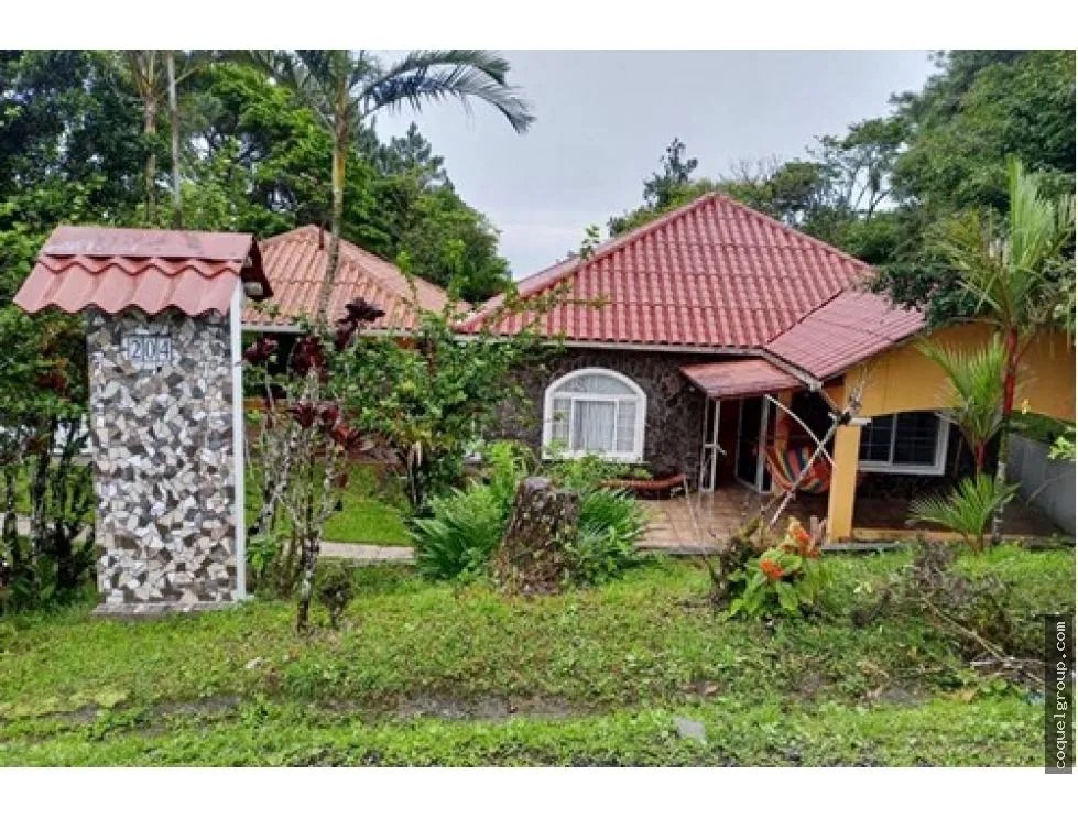ALQUILER DE CASA AMOBLADA EN ALTOS DE CERRO AZUL