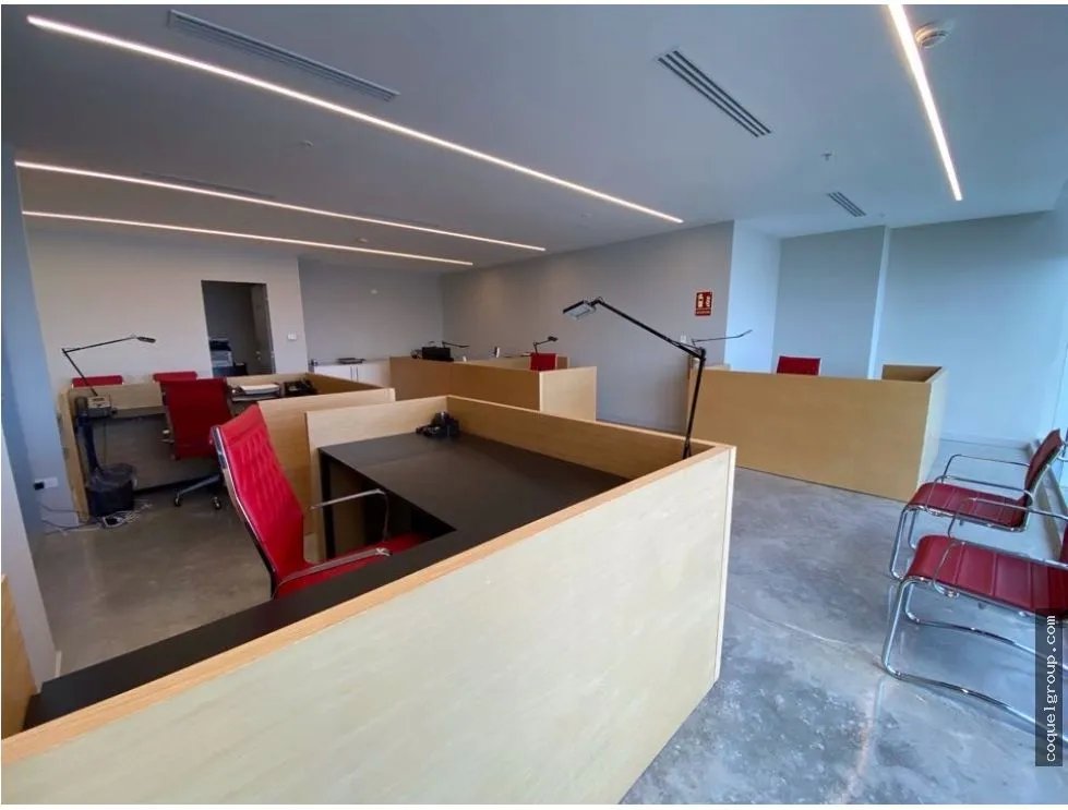 VENTA DE OFICINA AMOBLADA , PH BALBOA OFFICE CENTER, AV. BALBOA