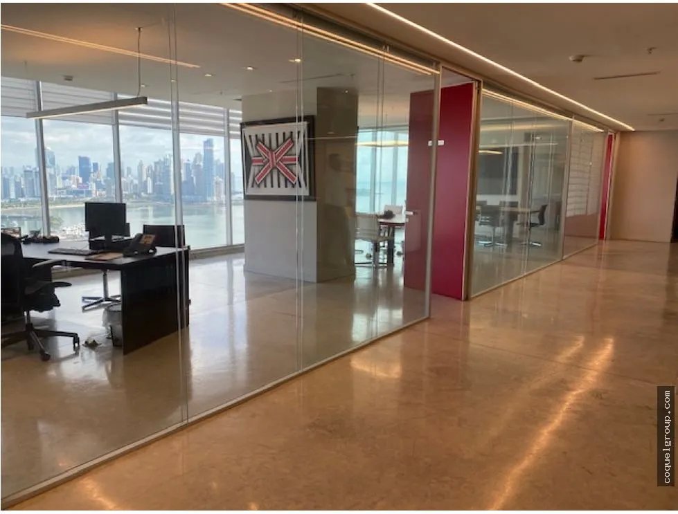 VENTA DE OFICINA AMOBLADA , PH BALBOA OFFICE CENTER, AV. BALBOA