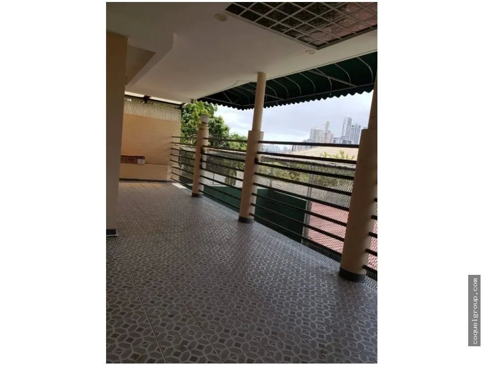 VENTA DE CASA DUPLEX , LOMAS DEL DORADO, BETANIA