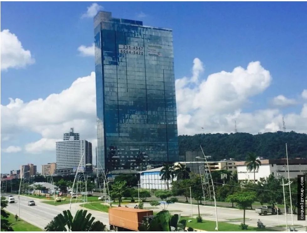 VENTA O ALQUILER DE OFICINA , AMOBLADA EN BALBOA OFFICE CENTER