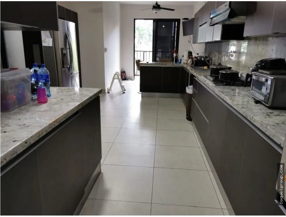 Apartamento para Alugar e à Venda em Clayton