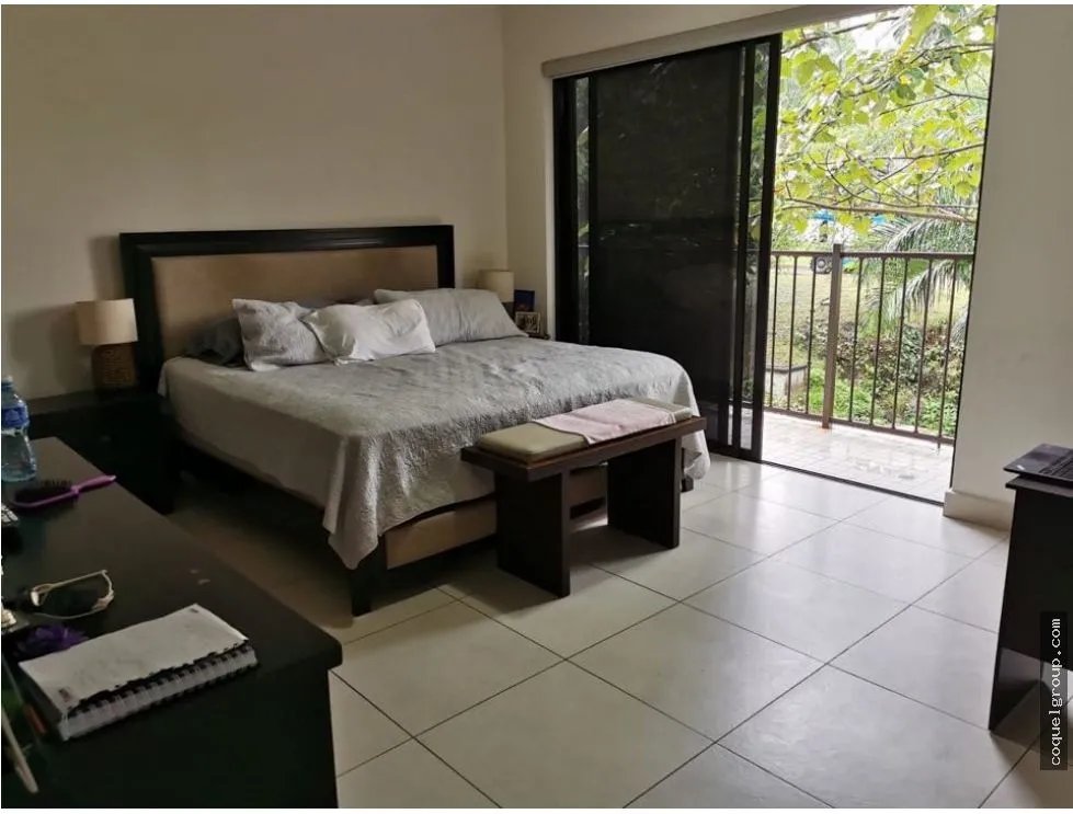 Apartamento para Alugar e à Venda em Clayton