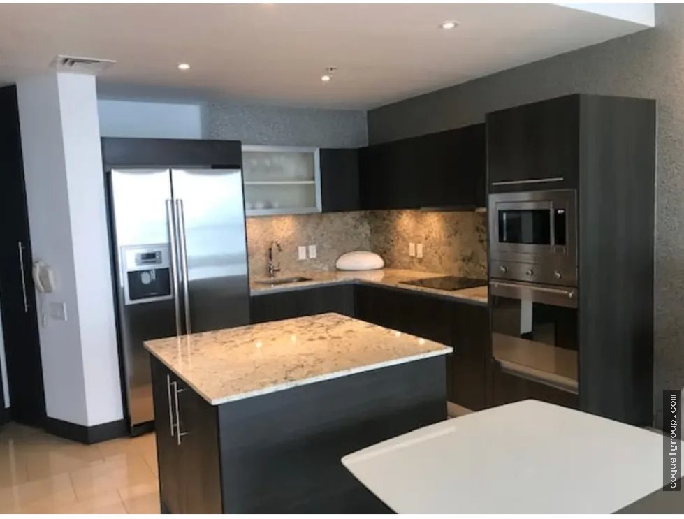 ALQUILER DE  APARTAMENTO AMOBLADO PH TOC  PUNTA PACIFICA
