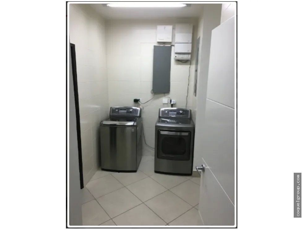 Apartment for sale in Clayton