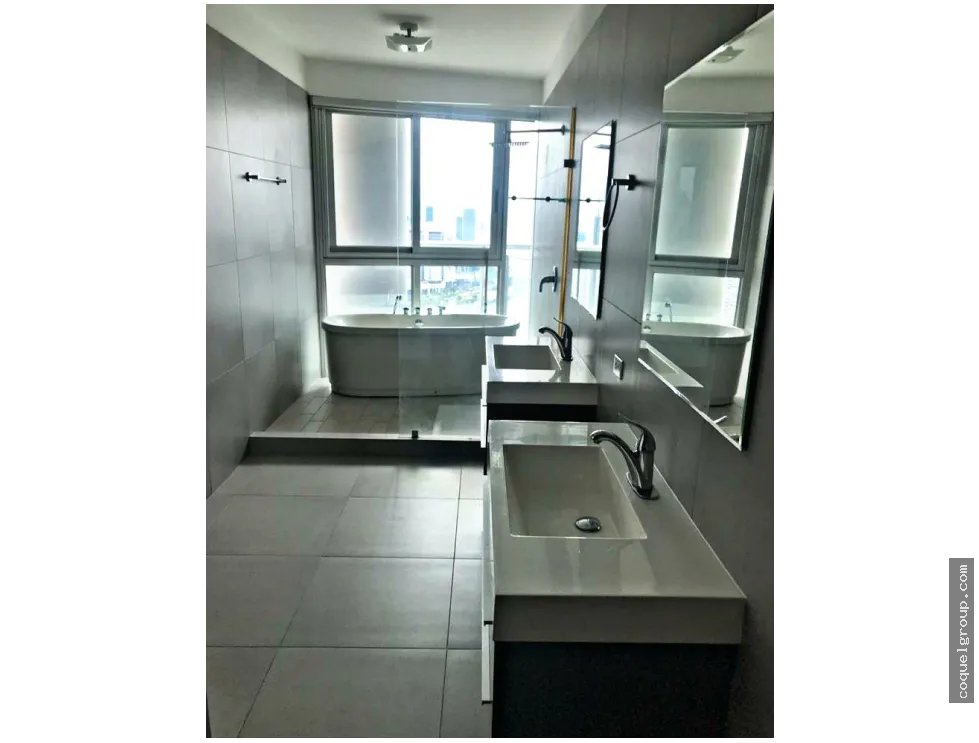 Apartamento à Venda em Avenida Balboa