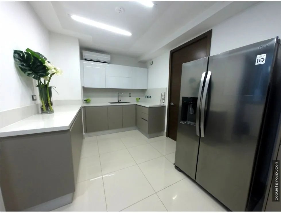 Apartamento à Venda em Costa Del Este