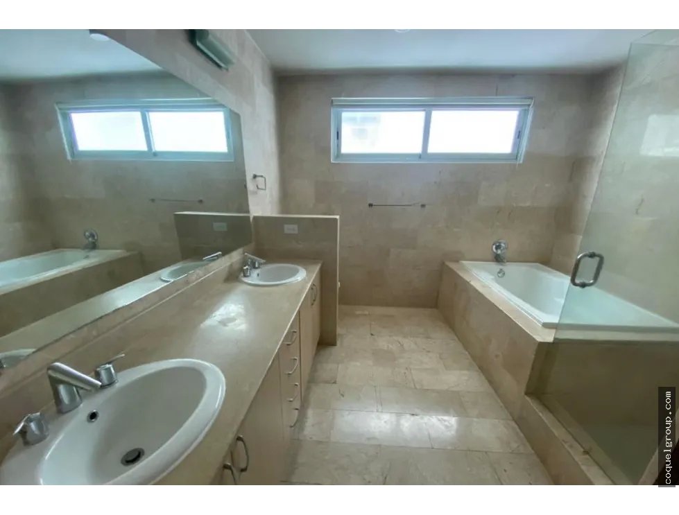 Apartment for rent in Marbella