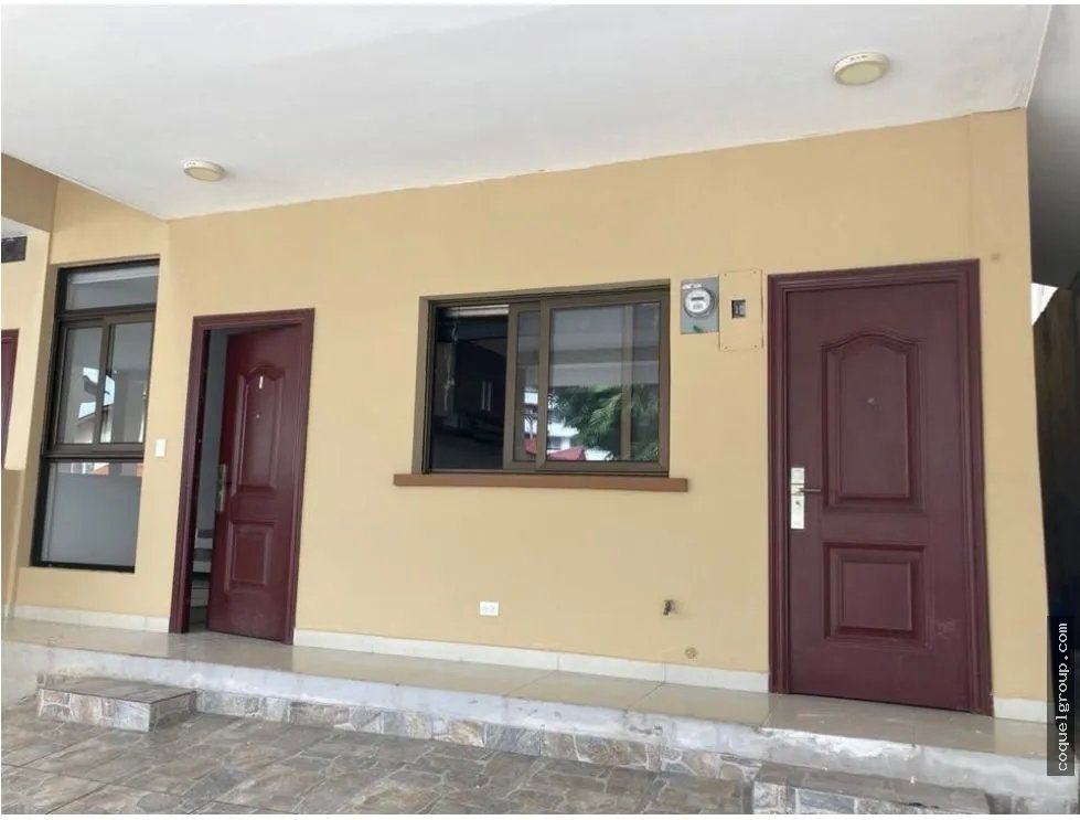 VENTA  O ALQUILER DE CASA DUPLEX , EN CLUB X, BETHANIA