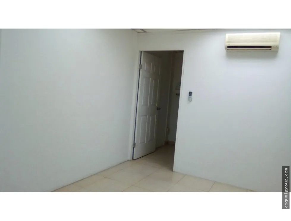 VENTA OFICINA 500M2 AV FEDERICO BOYD SEMI AMOBLADA
