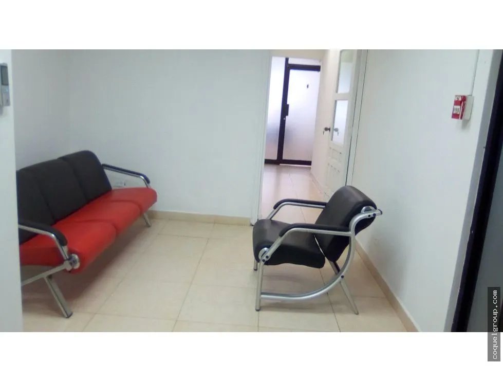 VENTA OFICINA 500M2 AV FEDERICO BOYD SEMI AMOBLADA
