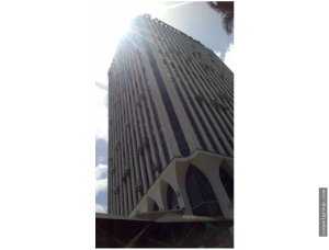 VENTA OFICINA 500M2 AV FEDERICO BOYD SEMI AMOBLADA