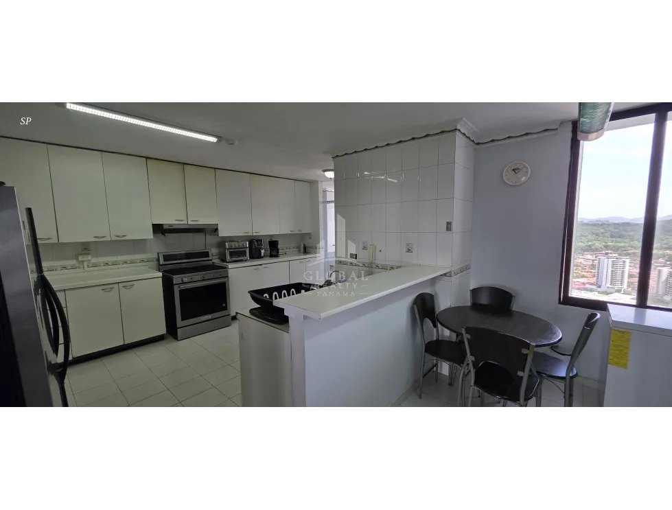 Se Vende Apartamento super espacioso en Dos mares Pacific Hills