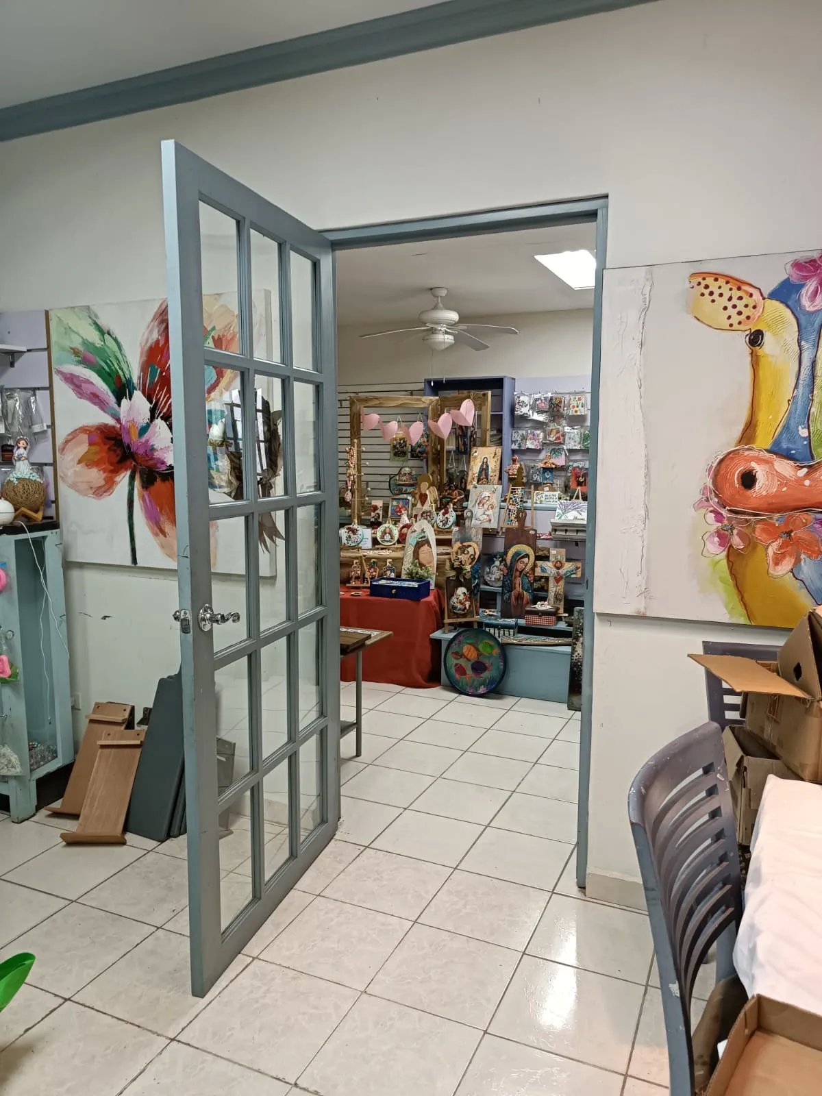 Commercial Space for Rent on Via Boquete David
