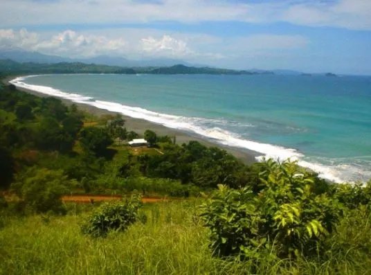 PROPIEDAD FRENTE AL MAR EN VENTA, PLAYA MATA OSCURA, REGIÓN DE VERAGUAS.