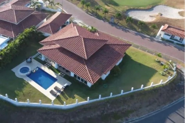 Se vende casa en Vista Mar, San Carlos