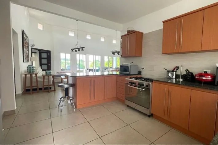 Se vende casa en Vista Mar, San Carlos