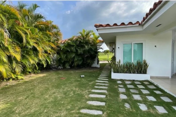 Se vende casa en Vista Mar, San Carlos