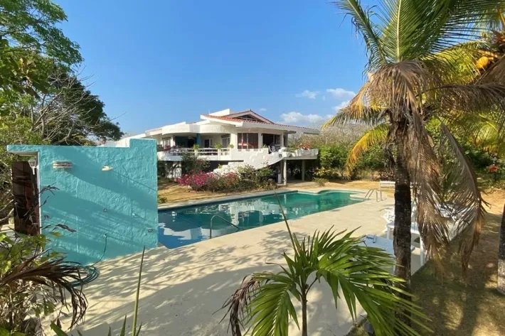 Venta de casa en Malibú, Gorgona