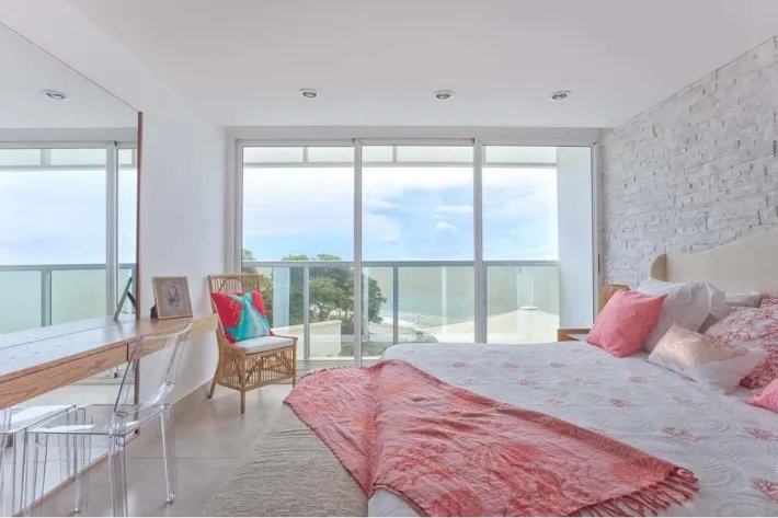 Apartamento en venta en Ocean Waves, Playa Malibu
