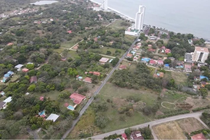 Corner land for sale in Nueva Gorgona, Chame