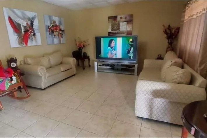 Beach House for Sale in Nueva Gorgona, Chame