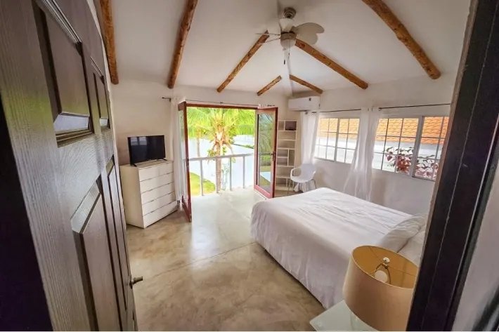 Se vende casa en PH El Cortijo, Costa Esmeralda, San Carlos