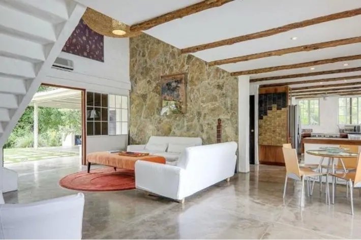 Se vende casa en PH El Cortijo, Costa Esmeralda, San Carlos