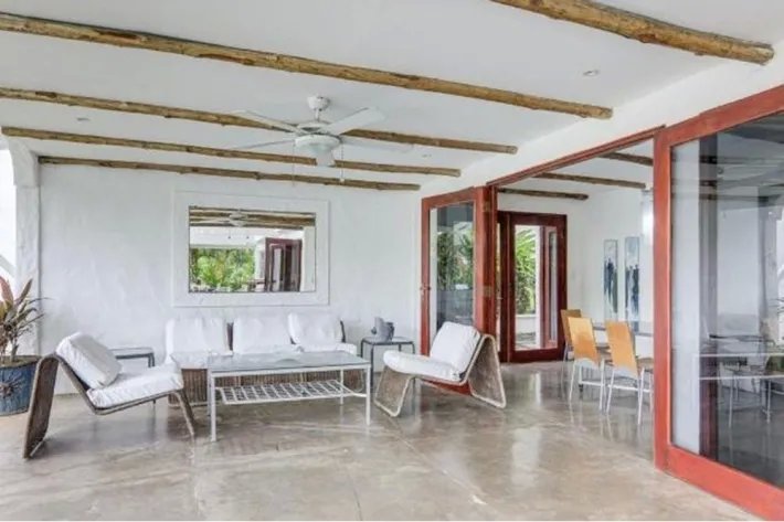 Se vende casa en PH El Cortijo, Costa Esmeralda, San Carlos