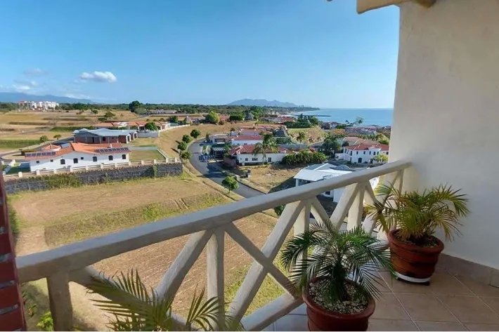 Penthouse for sale in Vista Mar, San Carlos