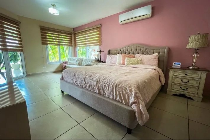 Se vende casa en Vista Mar, San Carlos