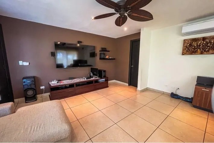 Se vende casa en Vista Mar, San Carlos