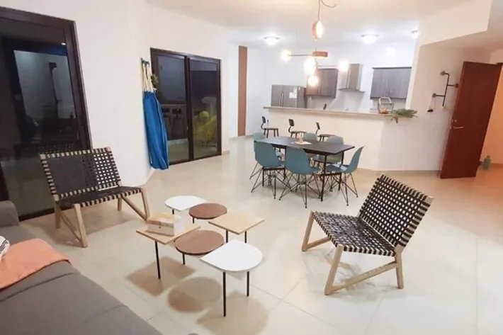 Venta de apartamento en PH Casa Real, Vista Mar, San Carlos