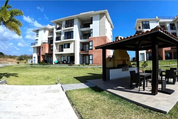 Venta de apartamento en Vistamar, Casa Real, San Carlos