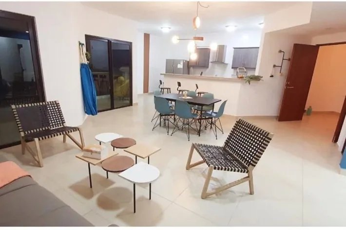 Venta de apartamento en PH Casa Real, Vista Mar, San Carlos
