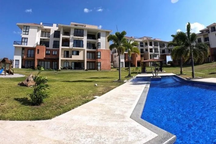 Venta de apartamento en PH Casa Real, Vista Mar, San Carlos