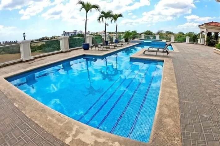 Venta de apartamento en PH Casa Real, Vista Mar, San Carlos