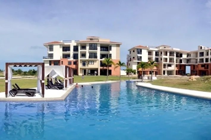 Venta de apartamento en PH Casa Real, Vista Mar, San Carlos