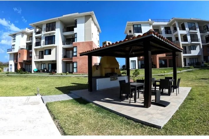 Venta de apartamento en PH Casa Real, Vista Mar, San Carlos